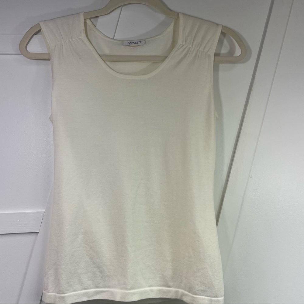 Harold's Cream Fitted Sleeveless Tank Top
